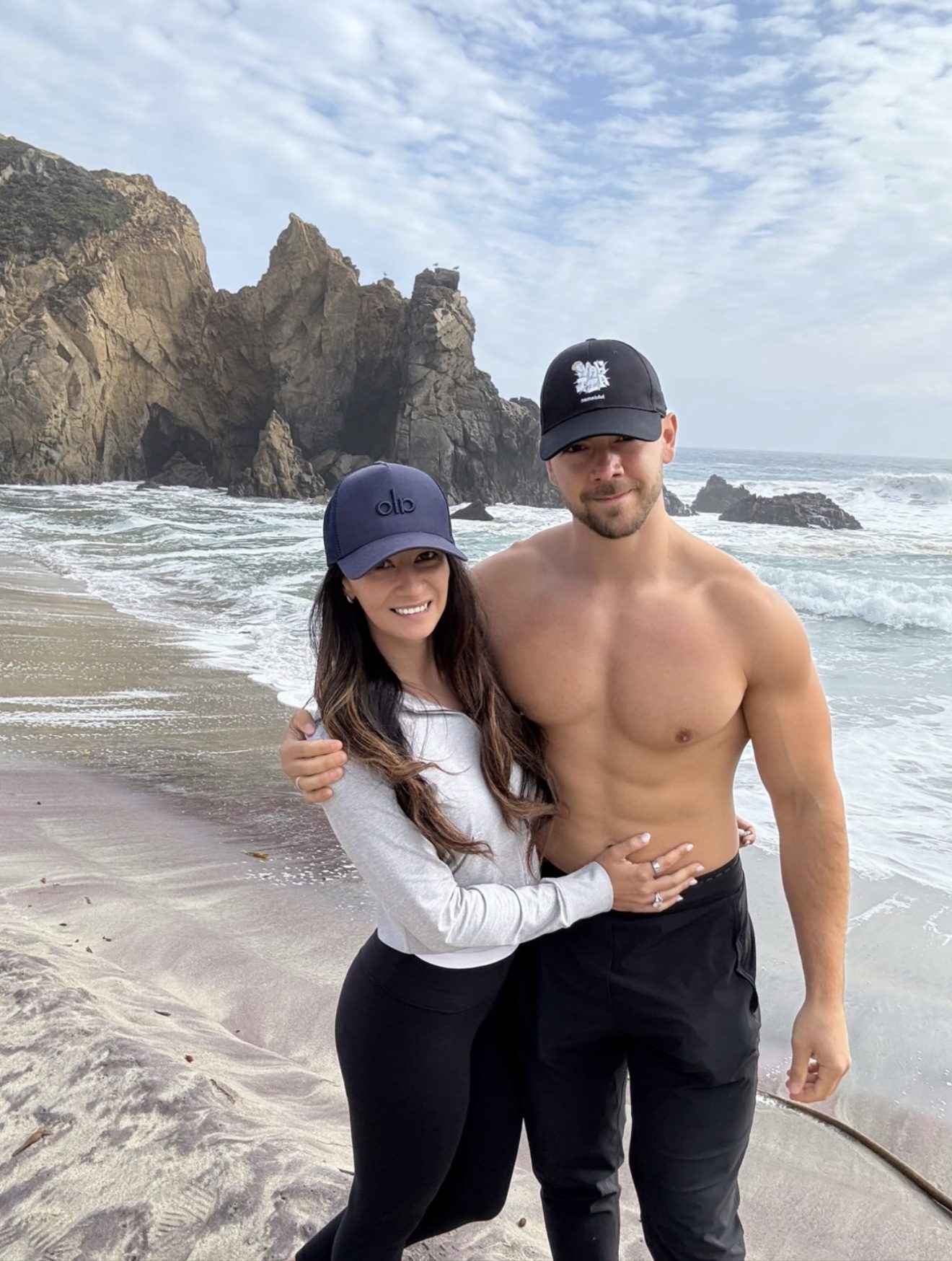 Ruben and Janeza, the Goal Commit coaching team, on the beach
